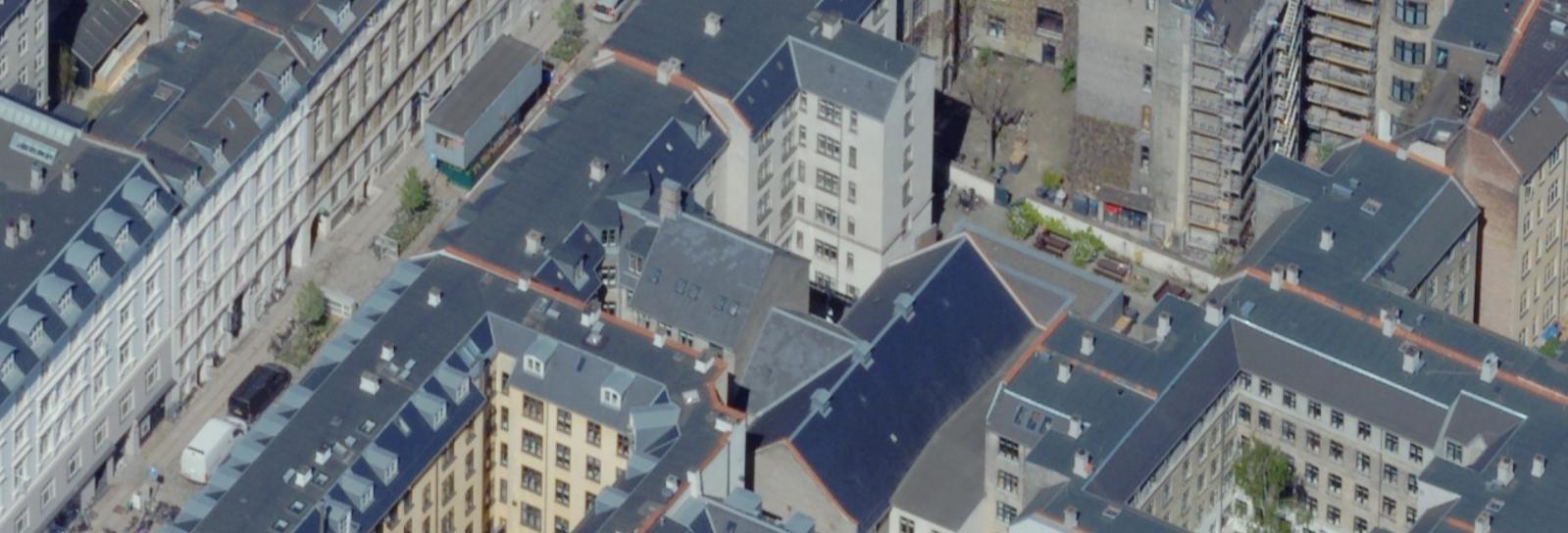 Skråfoto af Arbejdernes Forsamlingsbygning